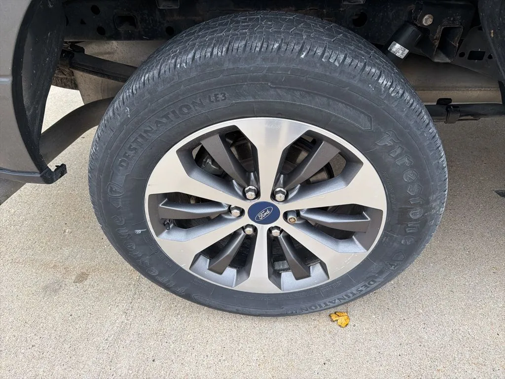 2019 Ford F-150 XL STX photo 4