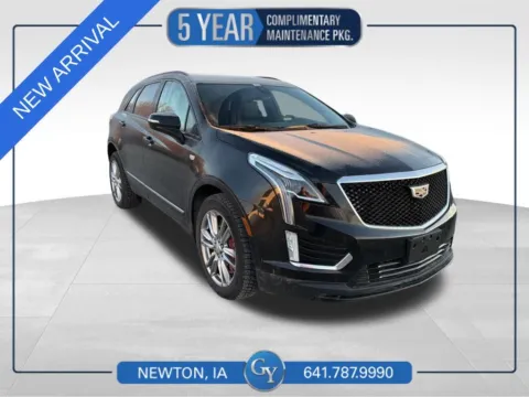 Black 2023 Cadillac XT5 Sport for sale in Newton, IA