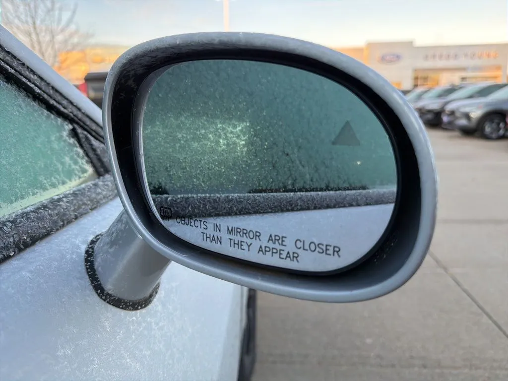 2020 Dodge Challenger SXT photo 3