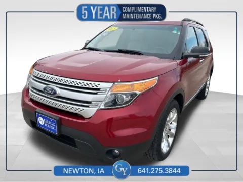 Red 2013 Ford Explorer XLT for sale in Newton, IA