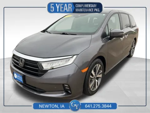 Black 2022 Honda Odyssey Touring for sale in Newton, IA