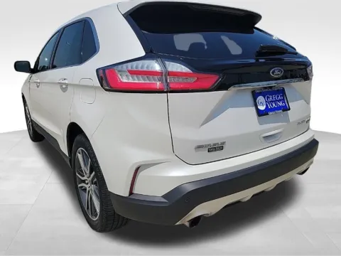 More photos of 2019 Ford Edge Titanium at Gregg Young Chevrolet Newton, IA