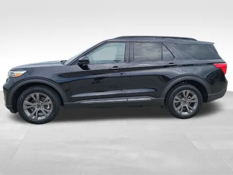 Another view of 2024 Ford Explorer XLT for sale in Newton, IA at Gregg Young Chevrolet Newton