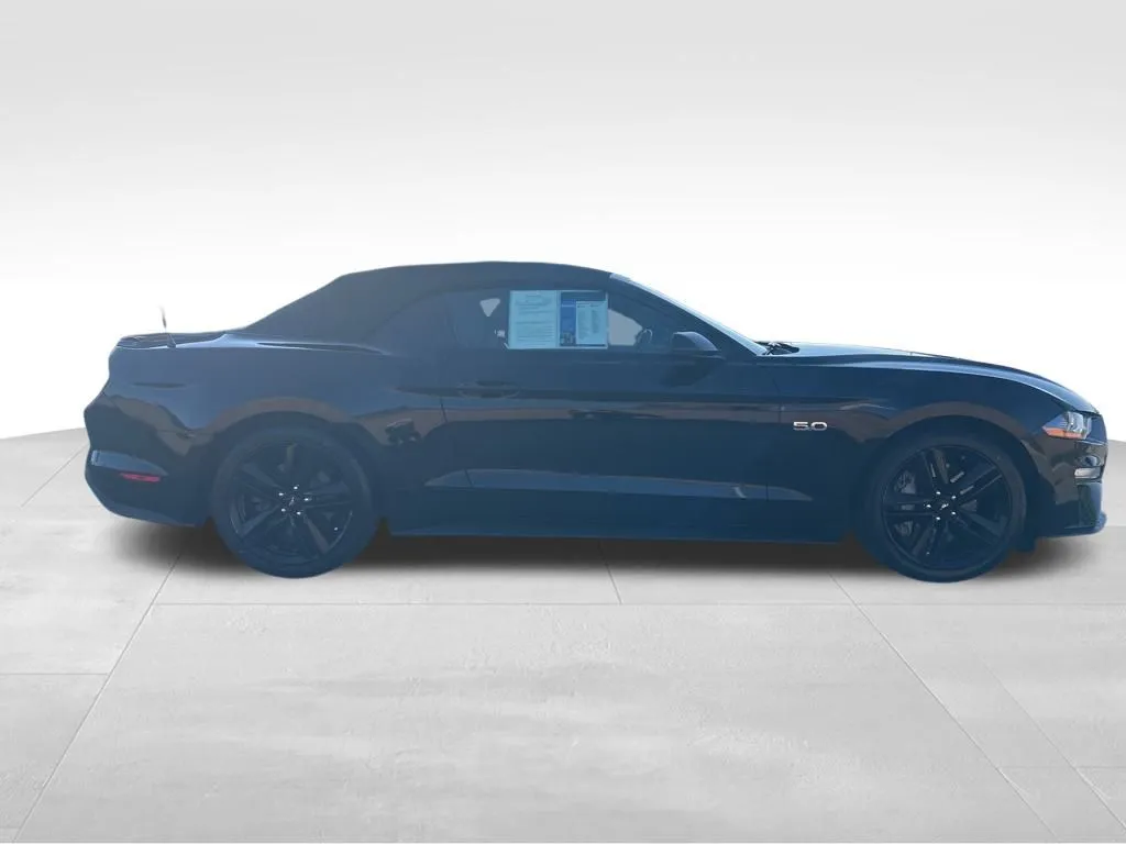 2020 Ford Mustang GT Premium Convertible photo 2