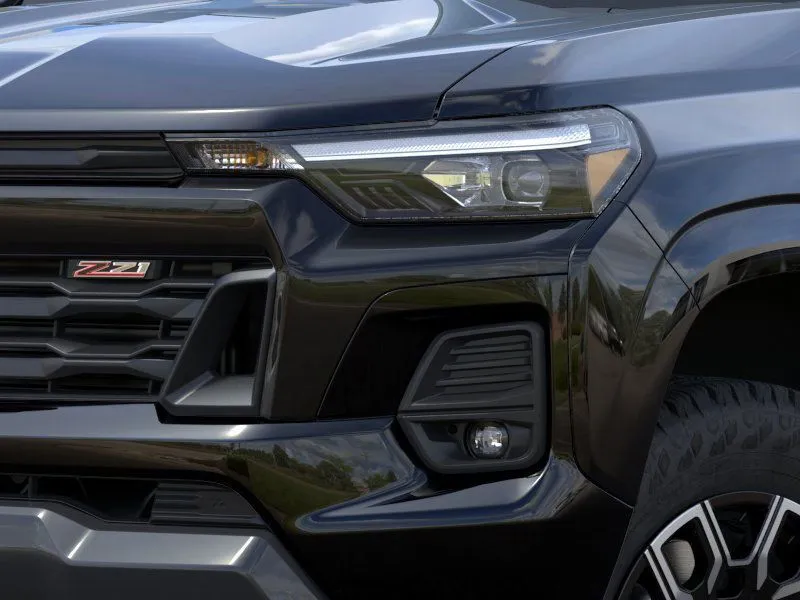 2026 Chevrolet Colorado Z71 photo 3
