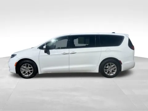 Another view of 2023 Chrysler Pacifica Touring L for sale in Newton, IA at Gregg Young Chevrolet Newton