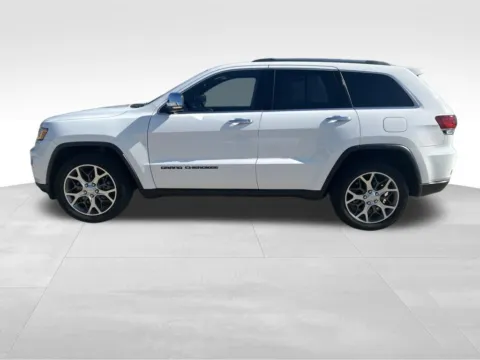 Another view of 2021 Jeep Grand Cherokee Limited for sale in Newton, IA at Gregg Young Chevrolet Newton