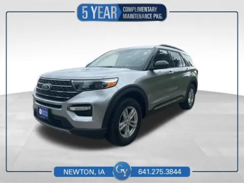 Silver 2023 Ford Explorer XLT for sale in Newton, IA