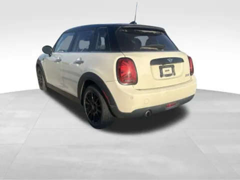 More photos of 2019 MINI Cooper at Gregg Young Chevrolet Newton, IA