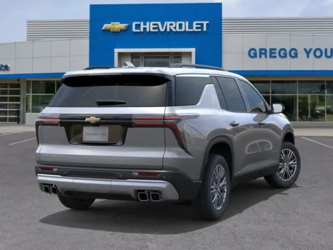 More photos of 2027 Chevrolet Traverse LT at Gregg Young Chevrolet Newton, IA