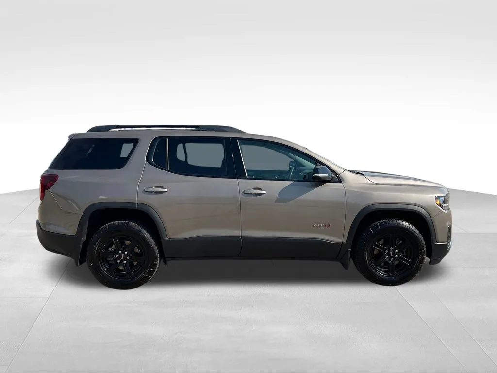 2023 Gmc Acadia AT4 photo 3