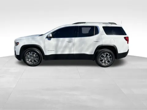 Another view of 2023 GMC Acadia SLE for sale in Marshalltown, IA at Gregg Young Chevrolet Marshalltown