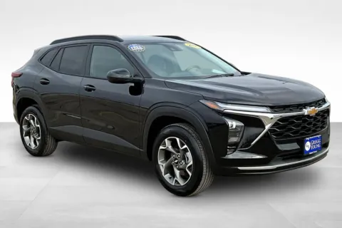 Photos of 2026 Chevrolet Trax LT for sale in Marshalltown, IA at Gregg Young Chevrolet Marshalltown