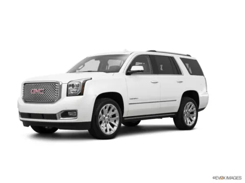 White 2015 GMC Yukon Denali for sale in Marshalltown, IA