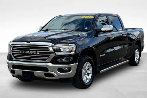 Black 2019 Ram 1500 Laramie for sale in Marshalltown, IA