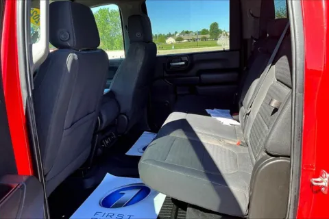More photos of 2021 Chevrolet Silverado 2500HD LT at Gregg Young Chevrolet Marshalltown, IA