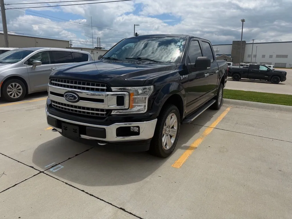 Black 2019 Ford F-150 XLT for sale in Marshalltown, IA