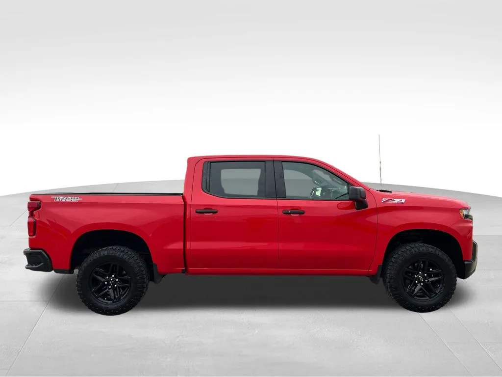 2020 Chevrolet Silverado 1500 LT Trail Boss photo 3