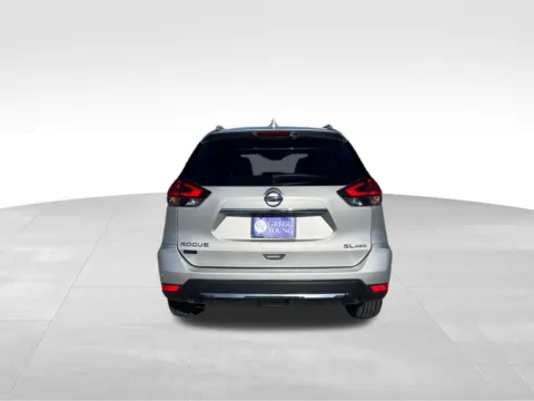 More photos of 2017 Nissan Rogue SL at Gregg Young Chevrolet Marshalltown, IA