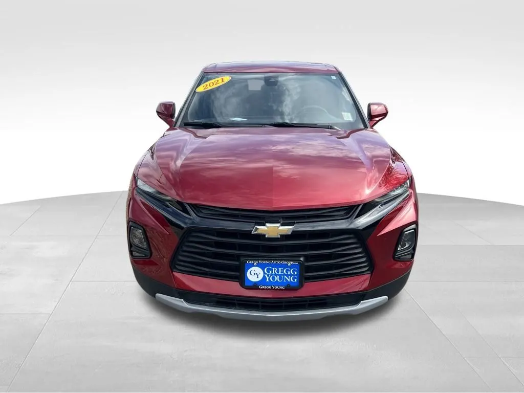 2021 Chevrolet Blazer 2LT photo 3