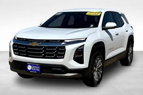 White 2026 Chevrolet Equinox LT for sale in Marshalltown, IA
