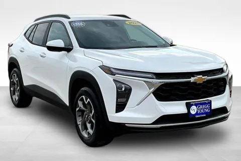 Photos of 2026 Chevrolet Trax LT for sale in Marshalltown, IA at Gregg Young Chevrolet Marshalltown
