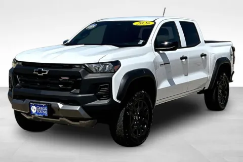 White 2026 Chevrolet Colorado Trail Boss for sale in Marshalltown, IA