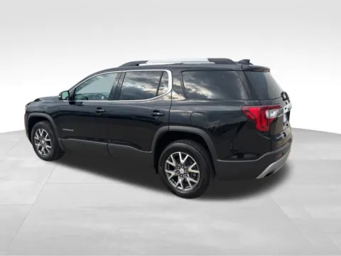 More photos of 2023 GMC Acadia SLT at Gregg Young Chevrolet Marshalltown, IA