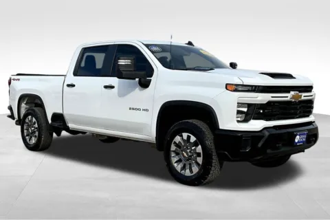 More photos of 2024 Chevrolet Silverado 2500HD Custom at Gregg Young Chevrolet Marshalltown, IA