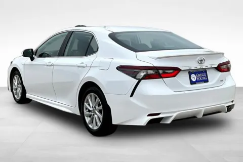 More photos of 2024 Toyota Camry SE at Gregg Young Chevrolet Marshalltown, IA
