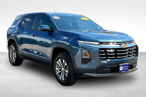 Photos of 2027 Chevrolet Equinox LT for sale in Marshalltown, IA at Gregg Young Chevrolet Marshalltown
