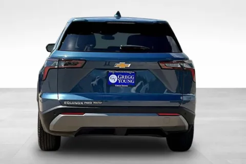 More photos of 2027 Chevrolet Equinox LT at Gregg Young Chevrolet Marshalltown, IA