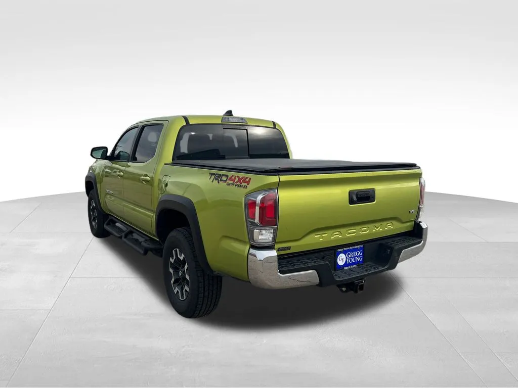 2023 Toyota Tacoma TRD Off-Road photo 4
