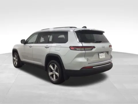 Another view of 2022 Jeep Grand Cherokee L Limited for sale in Marshalltown, IA at Gregg Young Chevrolet Marshalltown