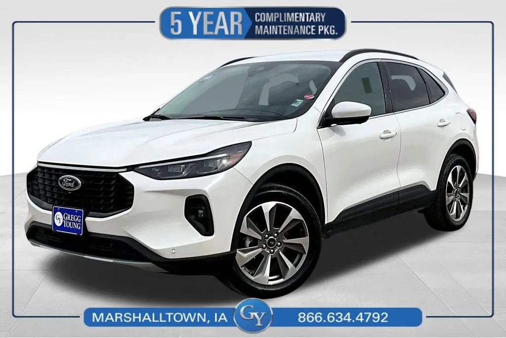 White 2024 Ford Escape Platinum for sale in Marshalltown, IA