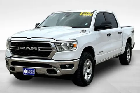 White 2024 Ram 1500 Big Horn/Lone Star for sale in Marshalltown, IA