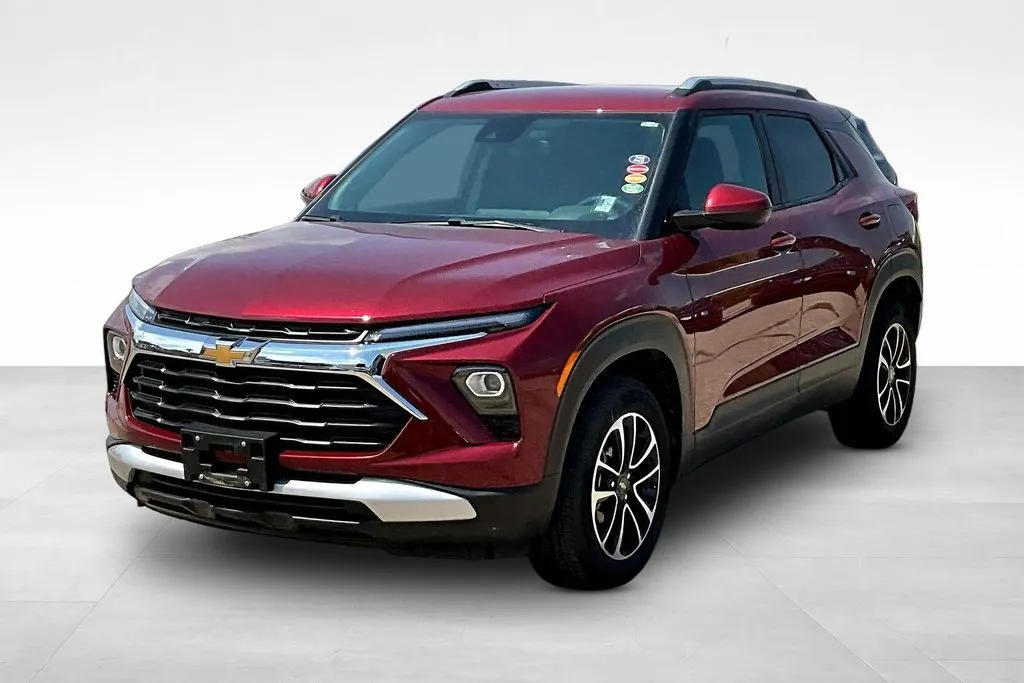 Red 2024 Chevrolet TrailBlazer LT for sale in Marshalltown, IA
