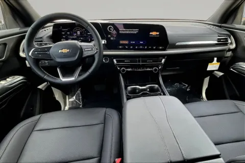 More photos of 2026 Chevrolet Traverse LT at Gregg Young Chevrolet Marshalltown, IA