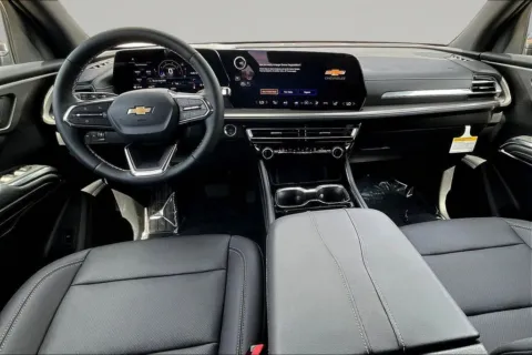 More photos of 2026 Chevrolet Traverse LT at Gregg Young Chevrolet Marshalltown, IA