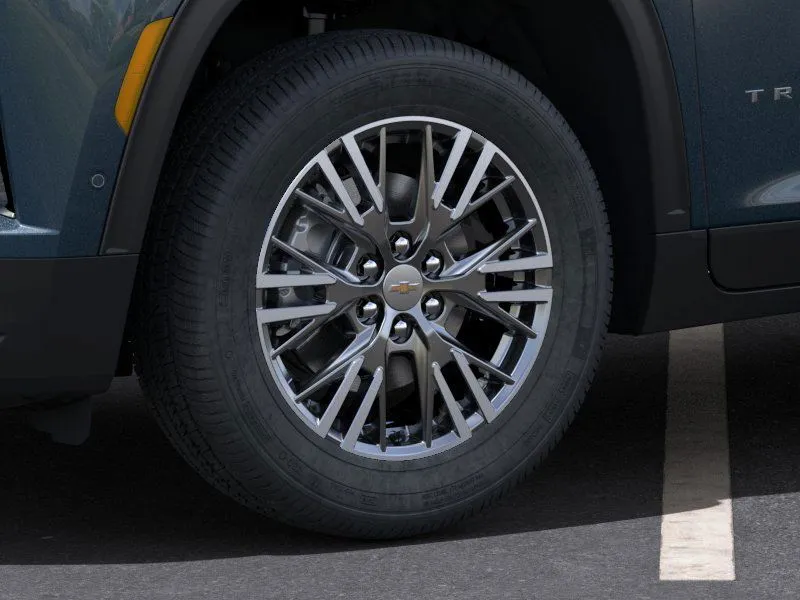 2025 Chevrolet Traverse photo 3