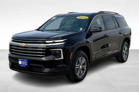 Black 2026 Chevrolet Traverse LT for sale in Marshalltown, IA
