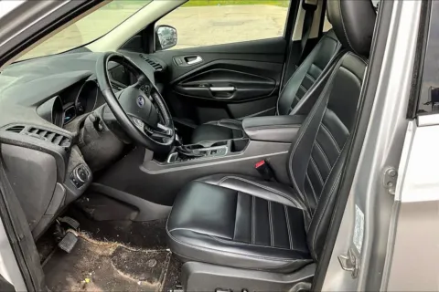 More photos of 2019 Ford Escape SEL at Gregg Young Chevrolet Marshalltown, IA