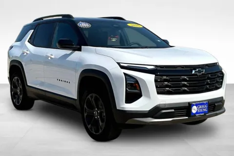 Photos of 2026 Chevrolet Equinox LT for sale in Marshalltown, IA at Gregg Young Chevrolet Marshalltown