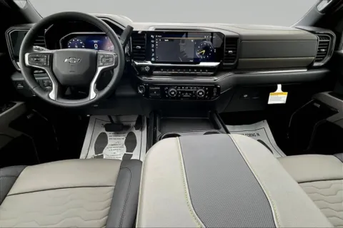 More photos of 2026 Chevrolet Silverado 2500 HD ZR2 at Gregg Young Chevrolet Marshalltown, IA