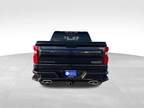 More photos of 2022 Chevrolet Silverado 1500 High Country at Gregg Young Chevrolet Marshalltown, IA