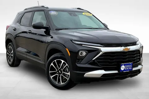 Photos of 2026 Chevrolet TrailBlazer LT for sale in Marshalltown, IA at Gregg Young Chevrolet Marshalltown