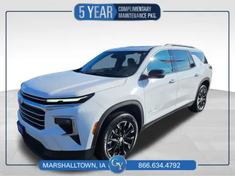 White 2025 Chevrolet Traverse LT for sale in Marshalltown, IA