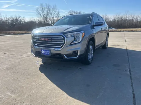 Gray 2024 GMC Terrain SLT for sale in Marshalltown, IA