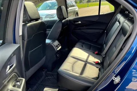More photos of 2023 Chevrolet Equinox Premier at Gregg Young Chevrolet Marshalltown, IA