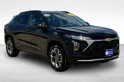 Photos of 2026 Chevrolet Trax LT for sale in Marshalltown, IA at Gregg Young Chevrolet Marshalltown